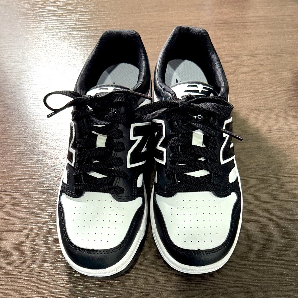 New Balance 480 black and white